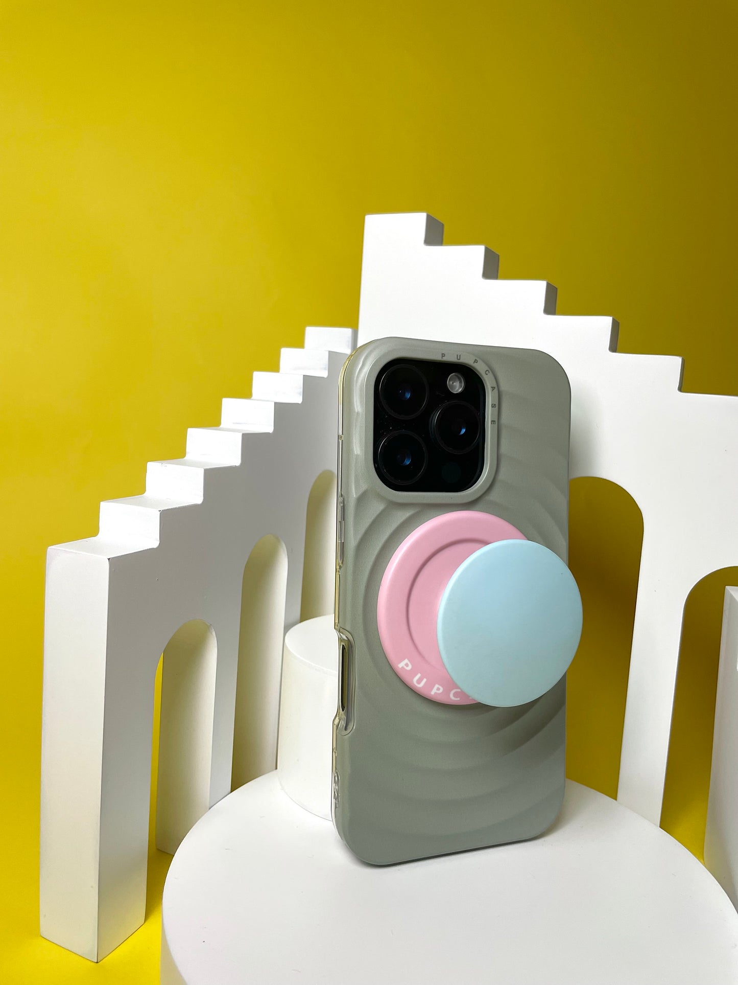 Sage Green MagSafe Compatible iPhone Case – Minimal Wavy Design