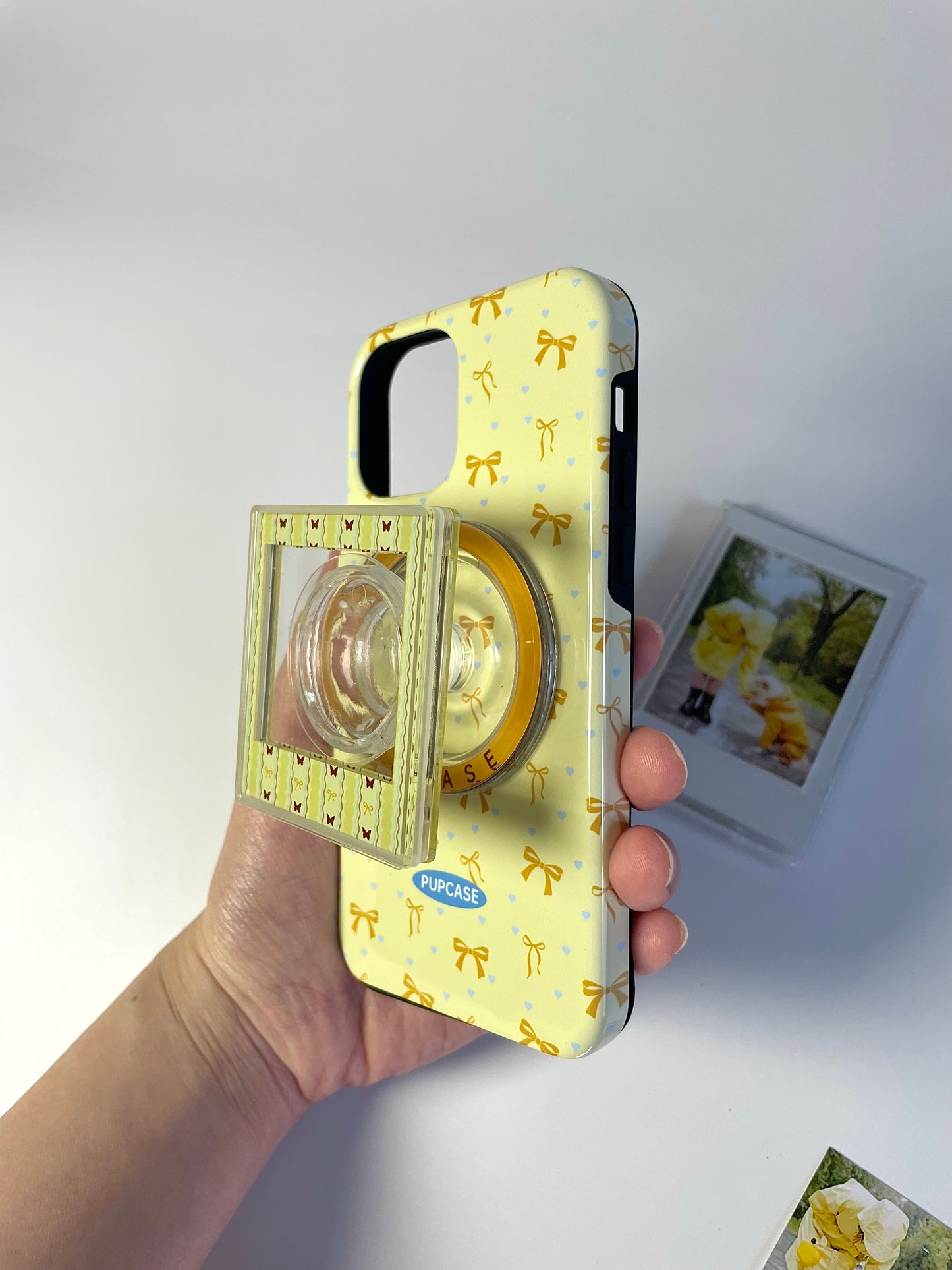 Vintage Butterfly Bow Magnetic Photo Frame Phone Stand