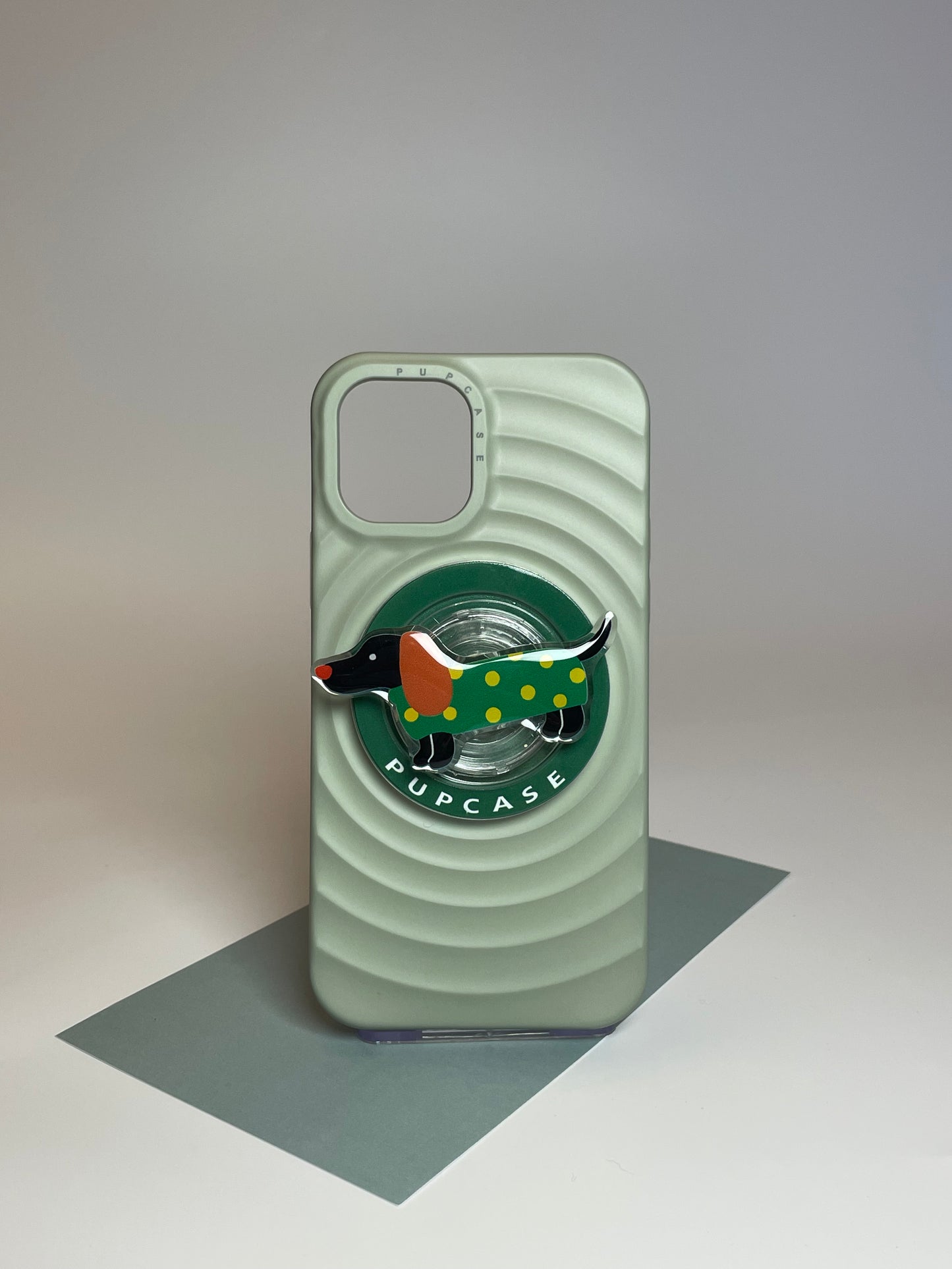 The Garden Explorer Dachshund - Magnetic MagSafe Phone Grip & Stand for iPhone