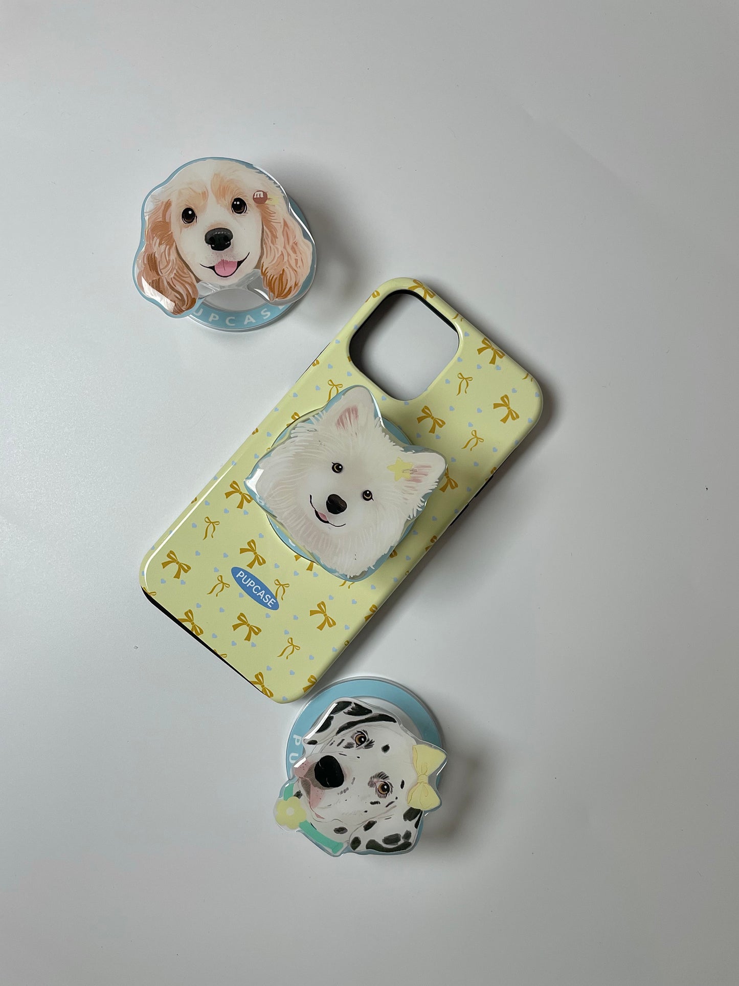 The Signature Pups MagSafe Phone Grip – English Cocker Spaniel Headshot Design