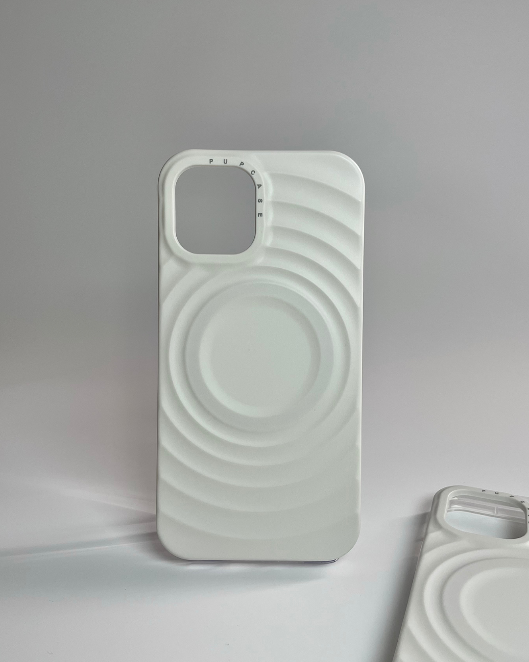 Dachshund Gift Set – 1 MagSafe Phone Case + 2 Surprise Sausage Dog PupGrips