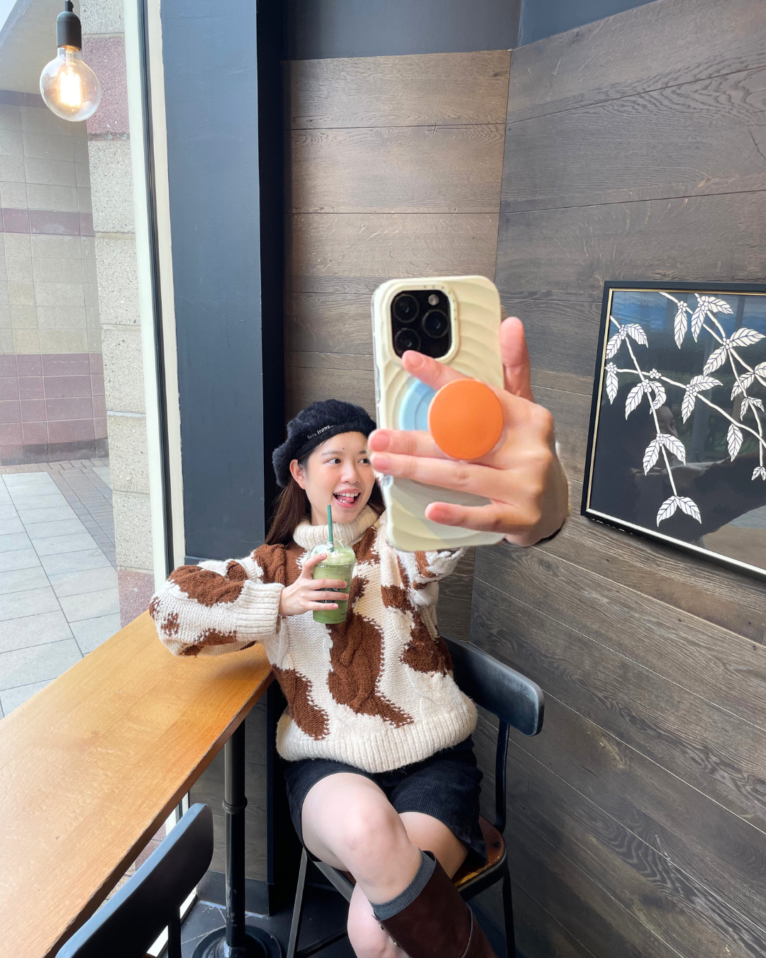 Pastel Yellow MagSafe Compatible iPhone Case – Minimal Wavy Design