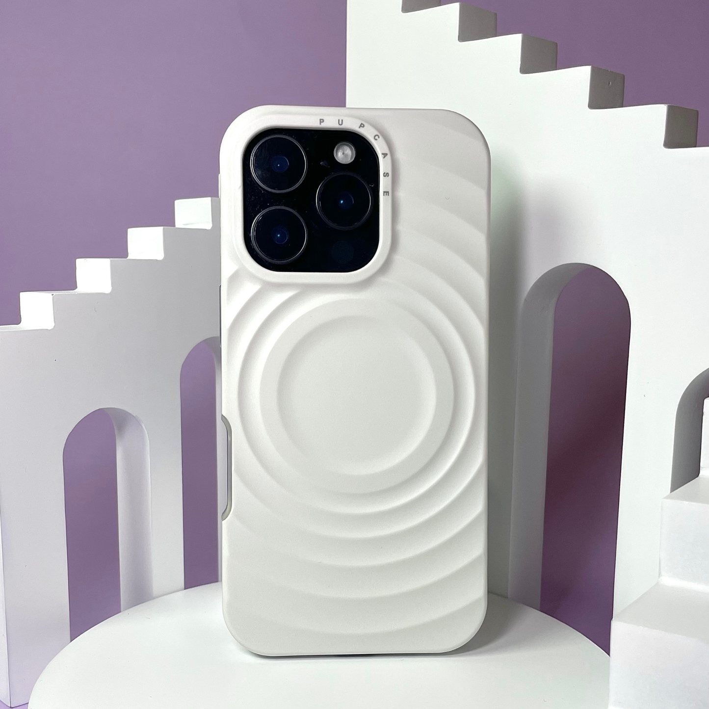 Pearl Grey MagSafe Compatible iPhone Case – Minimal Wavy Design