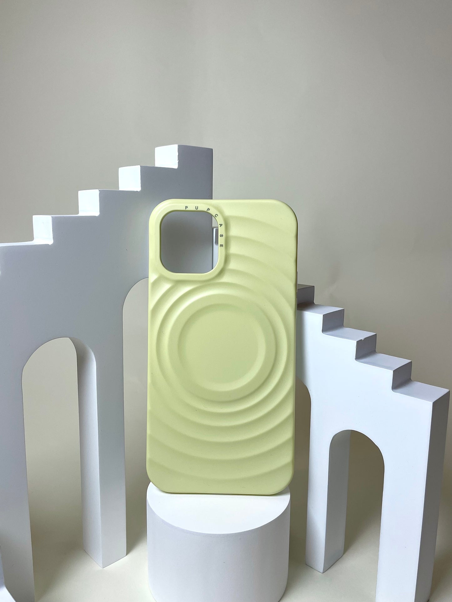 Pastel Yellow MagSafe Compatible iPhone Case – Minimal Wavy Design