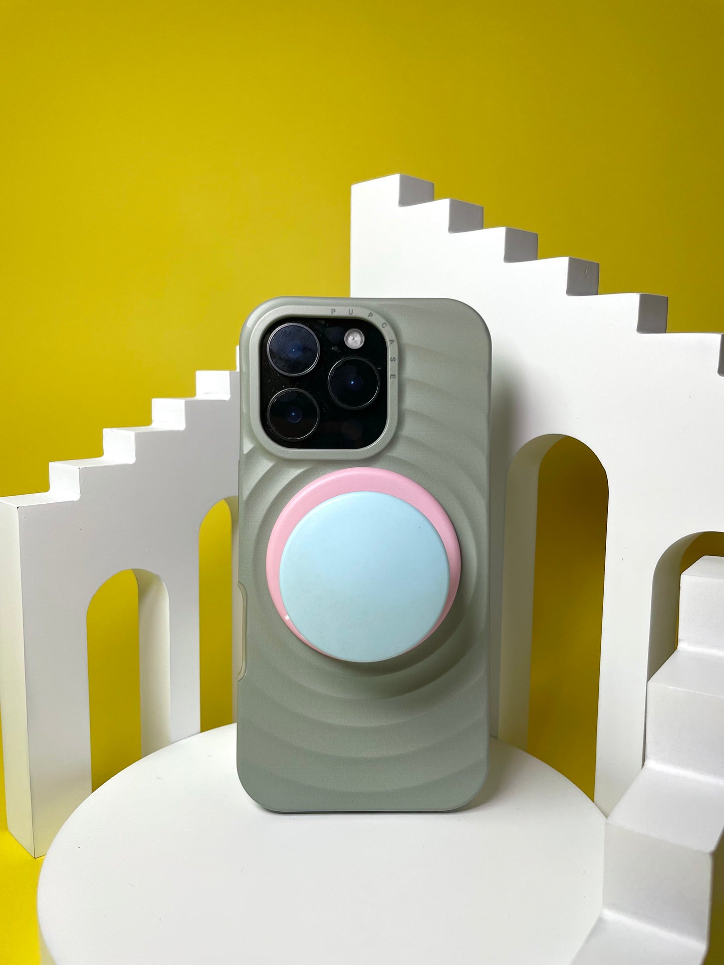 Sage Green MagSafe Compatible iPhone Case – Minimal Wavy Design