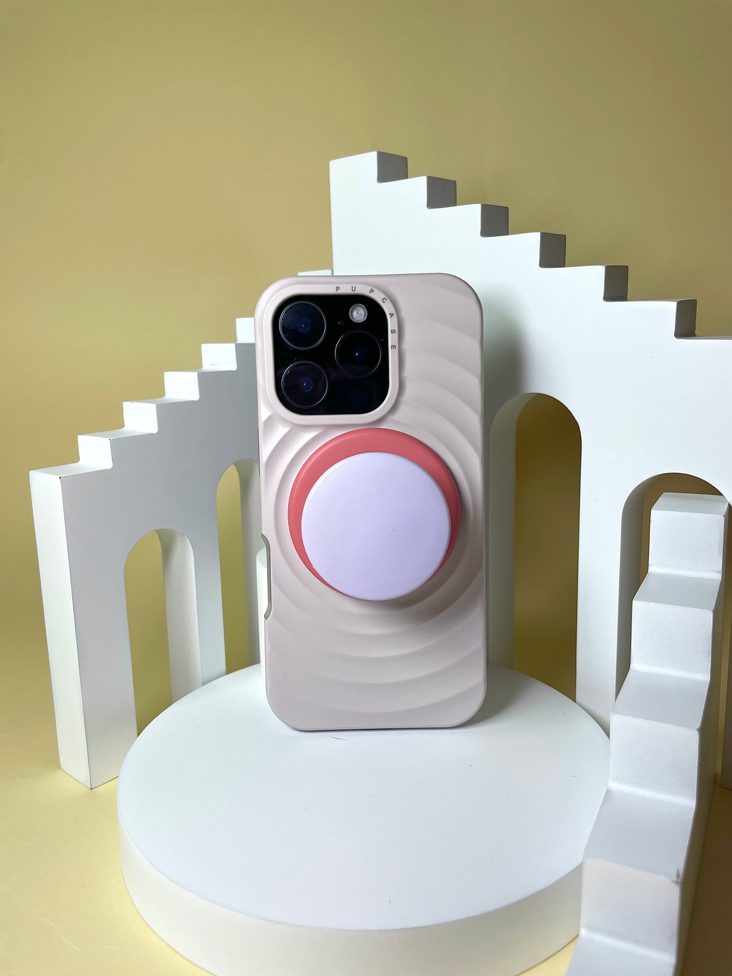 Blush Beige MagSafe Compatible iPhone Case – Minimal Wavy Design