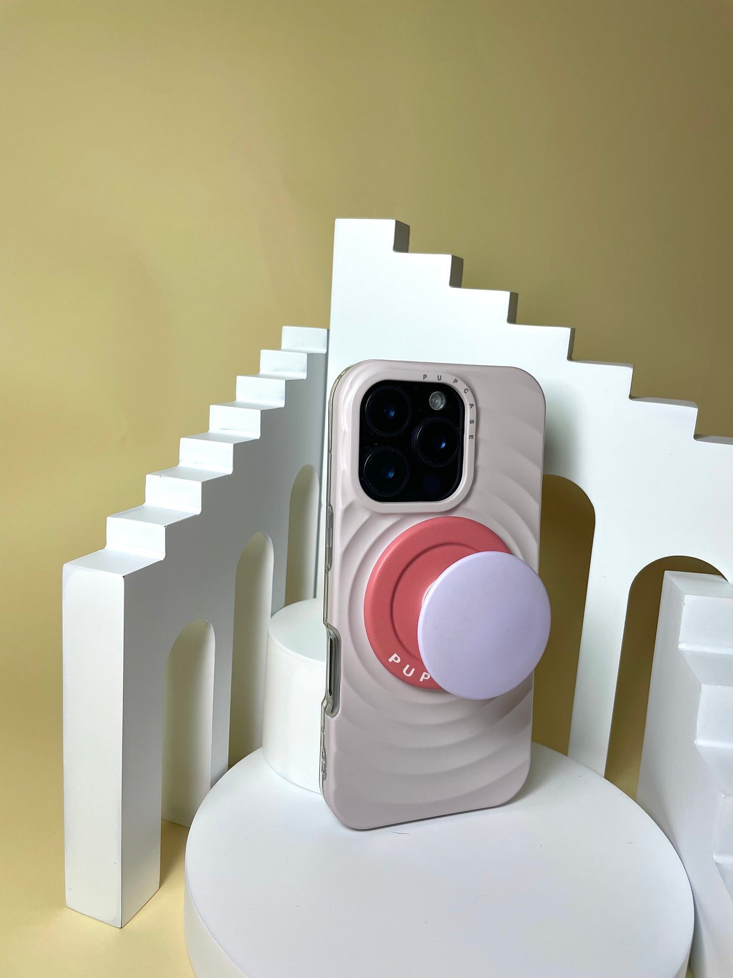 Blush Beige MagSafe Compatible iPhone Case – Minimal Wavy Design