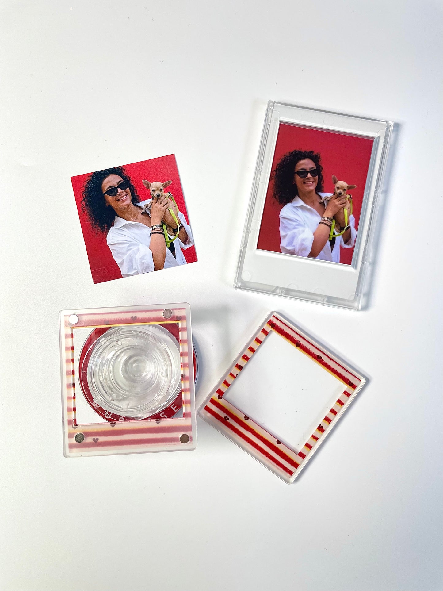 Cocoa Heart Stripe Magnetic Photo Frame Phone Stand