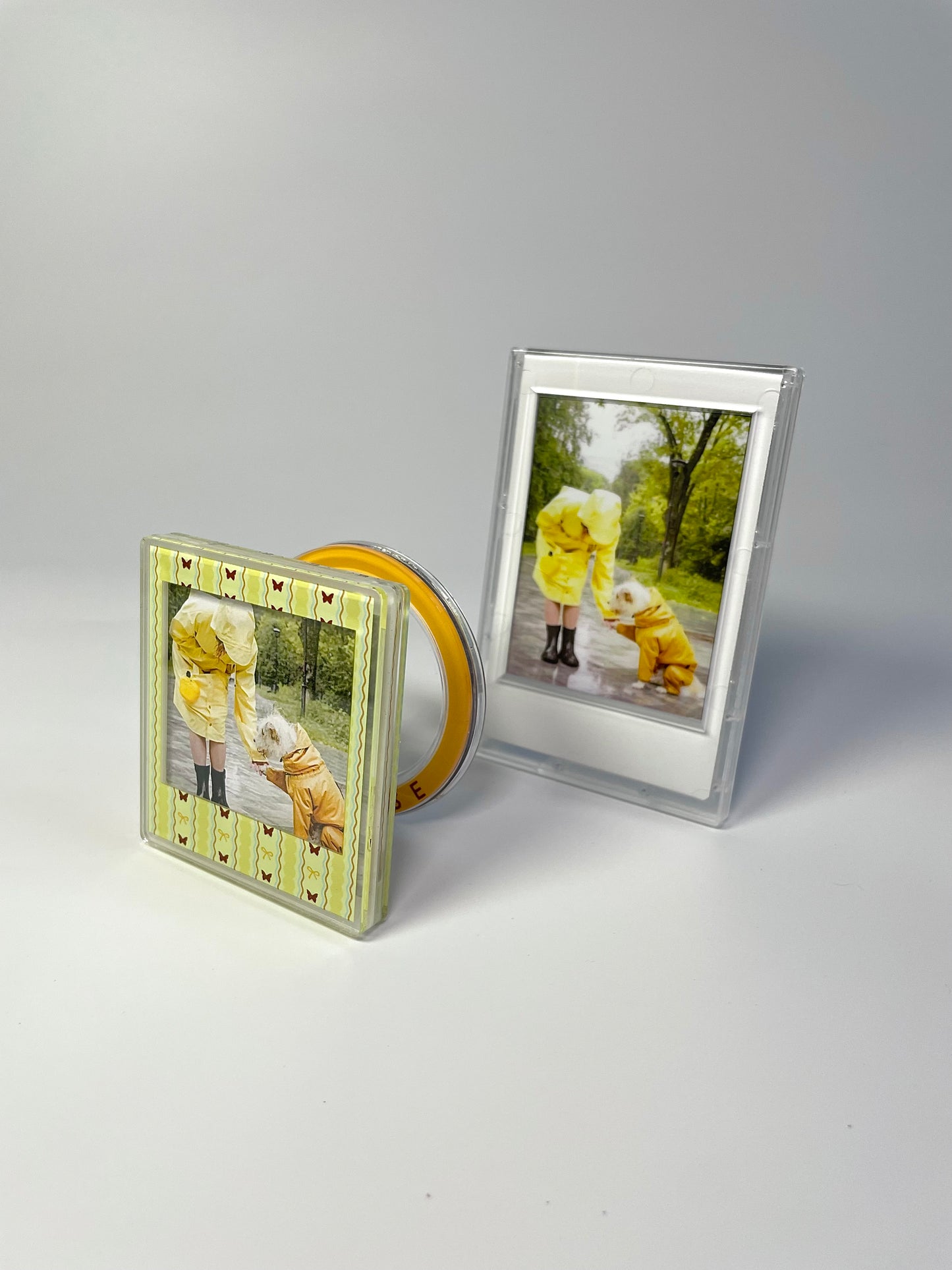 Vintage Butterfly Bow Magnetic Photo Frame Phone Stand