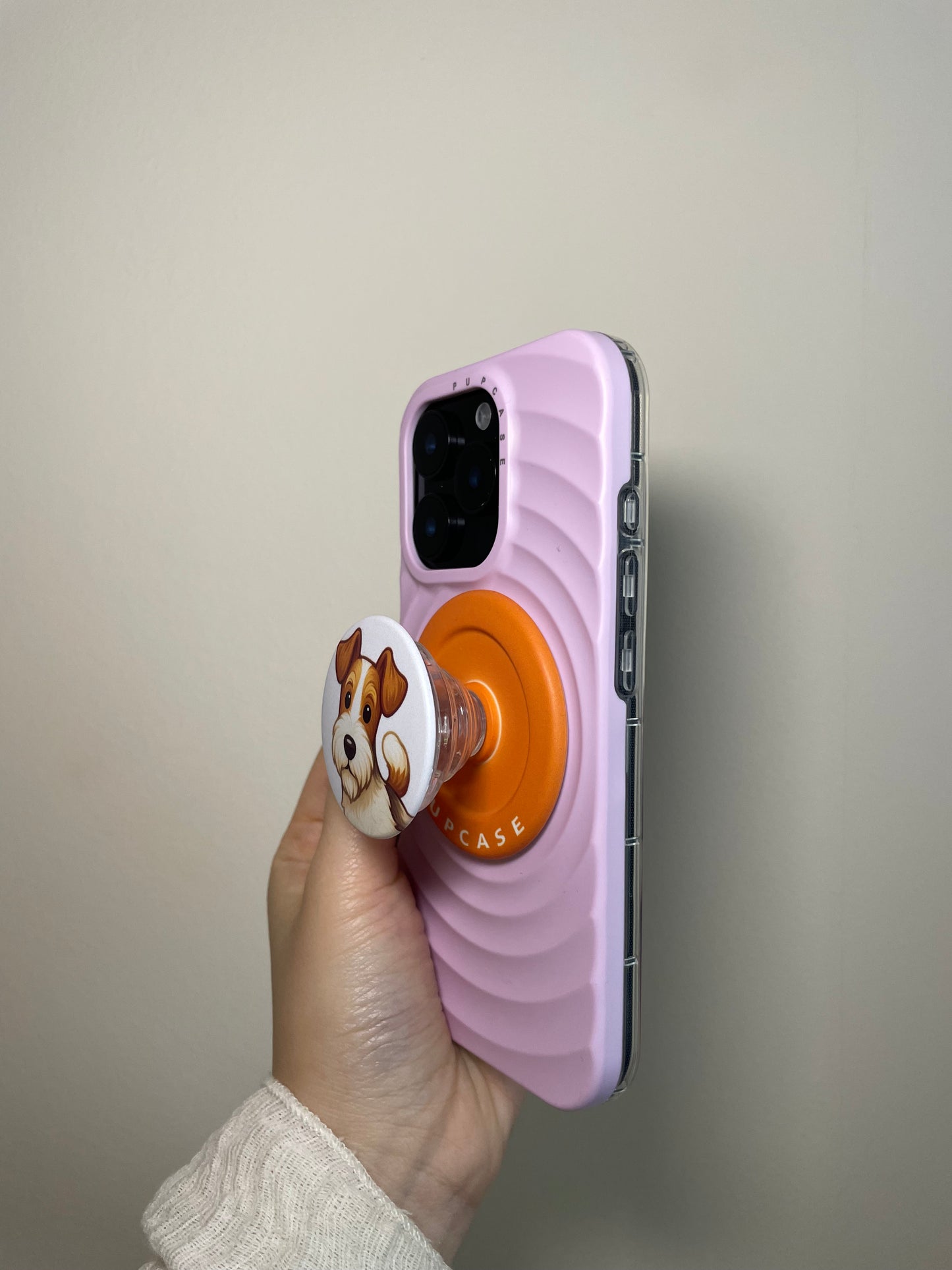 Fox Terrier Head Tilt PupGrip – Magnetic MagSafe Phone Grip & Stand for iPhone