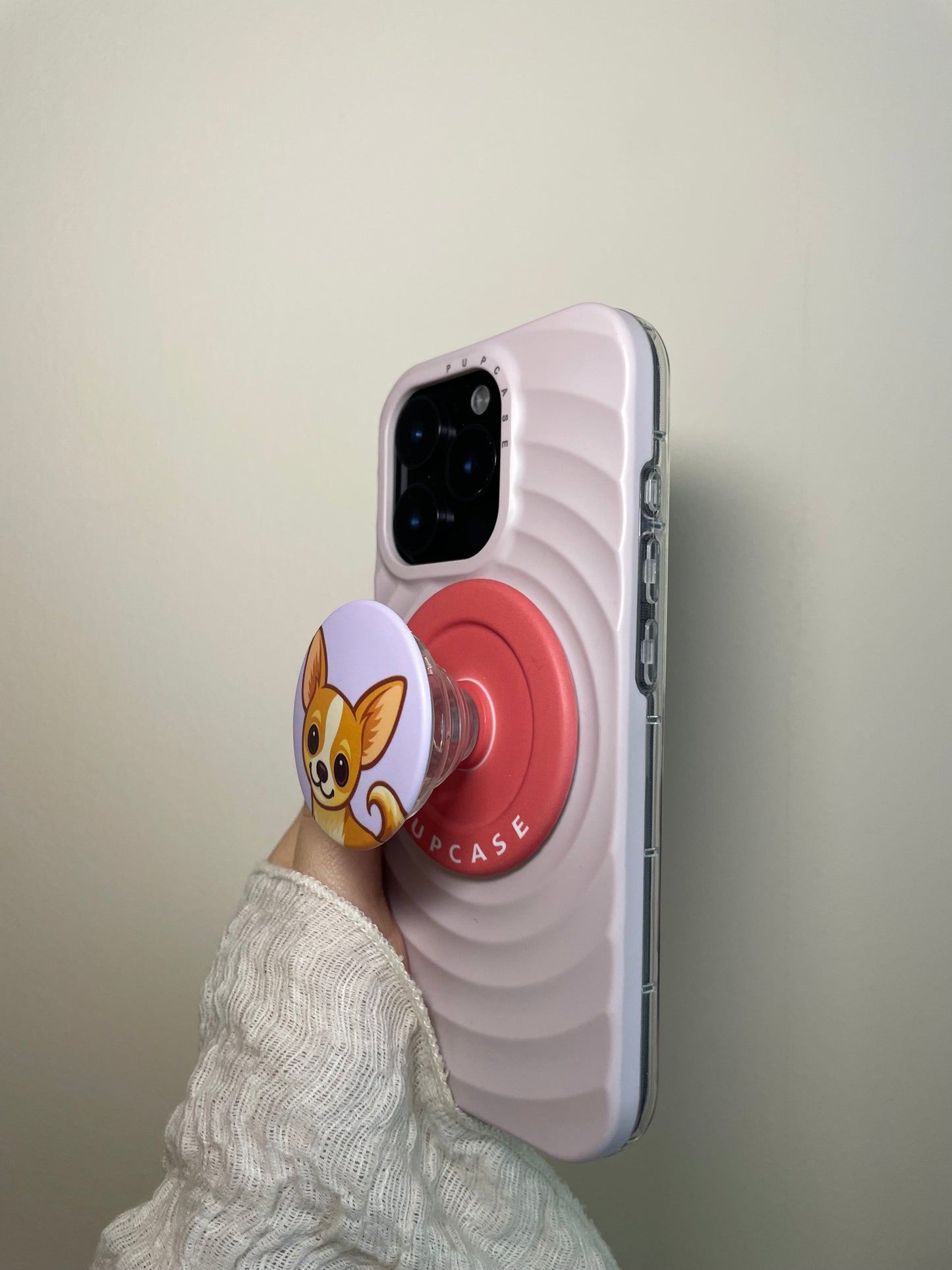 Chihuahua Head Tilt PupGrip – Magnetic MagSafe Phone Grip & Stand for iPhone