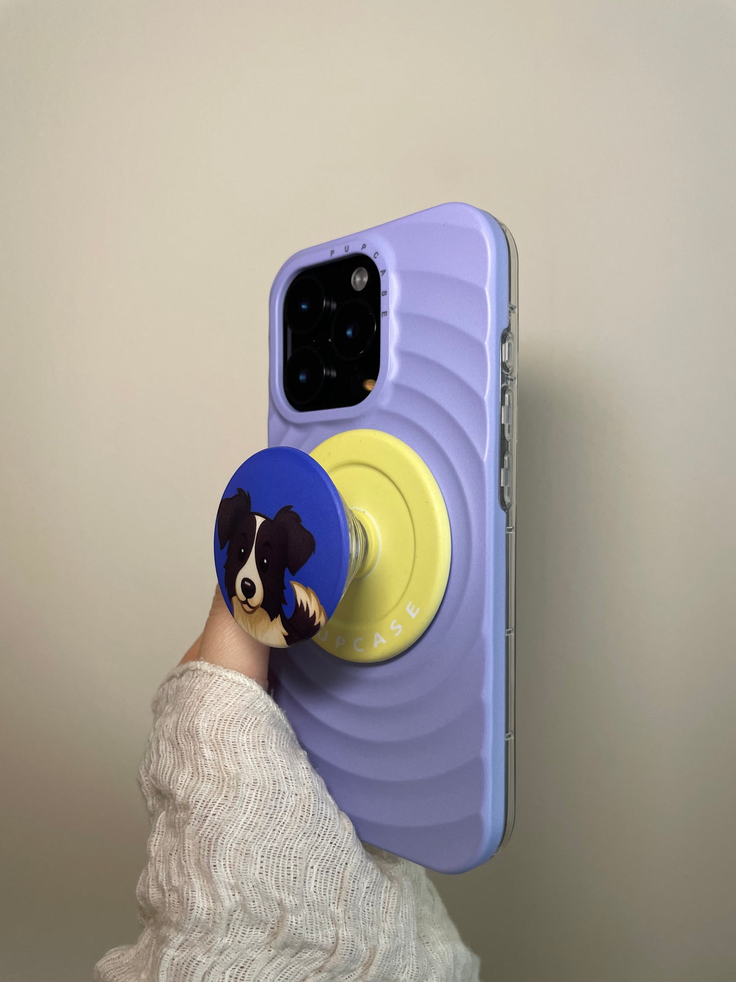 Border Collie Head Tilt PupGrip – Magnetic MagSafe Phone Grip & Stand for iPhone