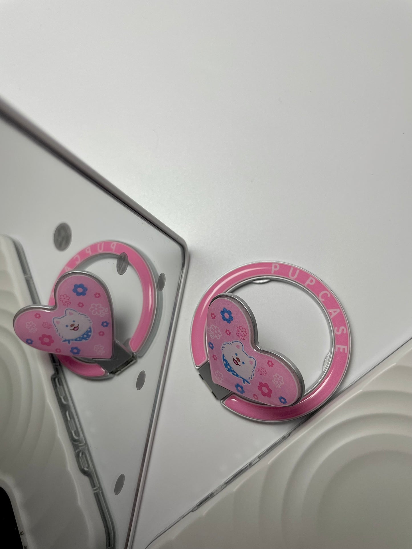 MagSafe Heart Phone Grip – Cute Samoyed Dog with Stainless Steel Ring Stand