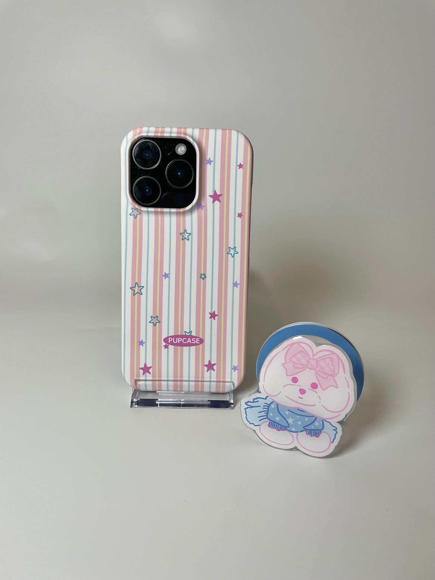 Scarf It Up – Maltese Adventures Magnetic Phone Grip and Stand