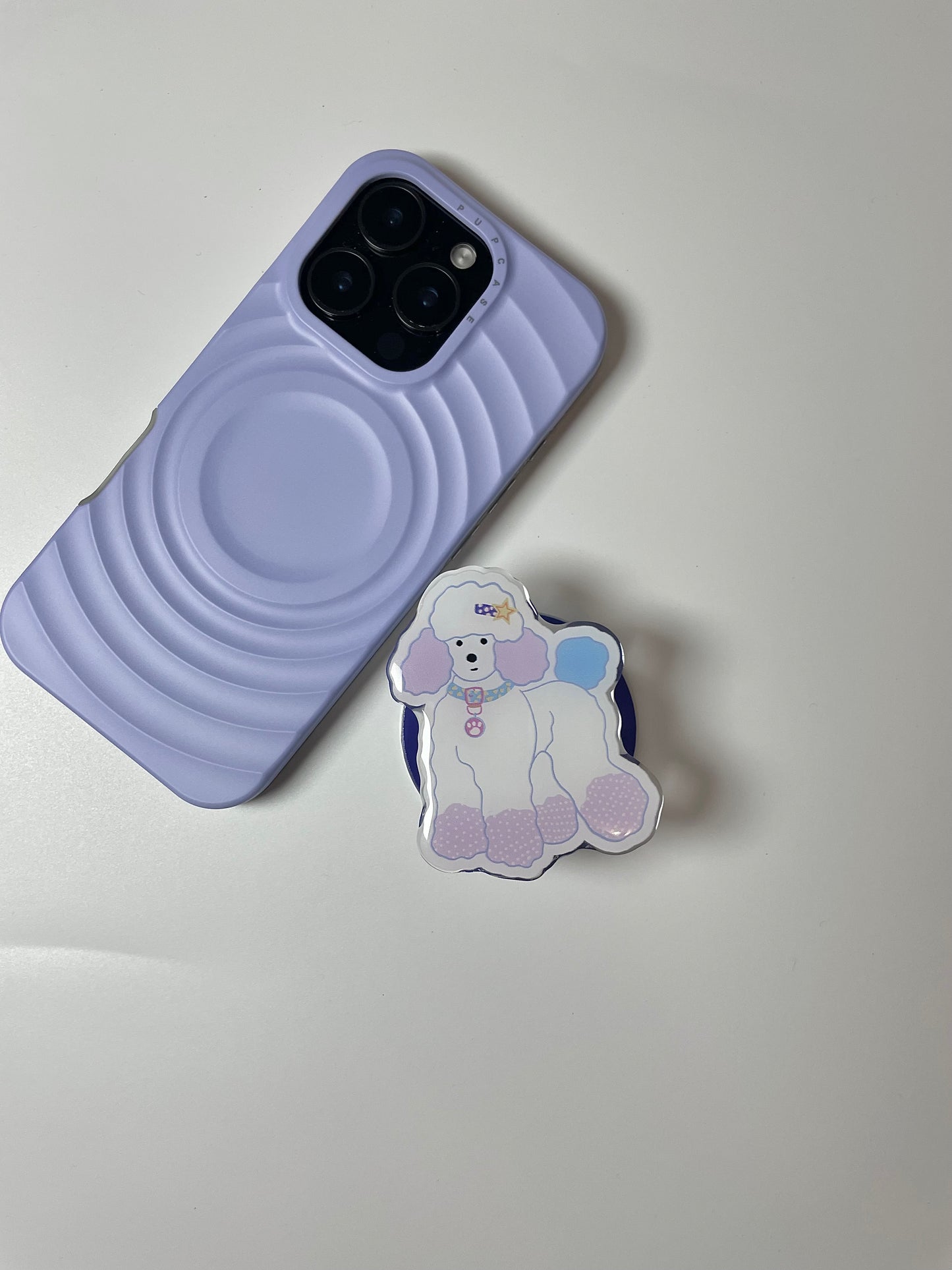 Outfit On - Toy Poodle Adventures Magnetic Phone Grip and Stand