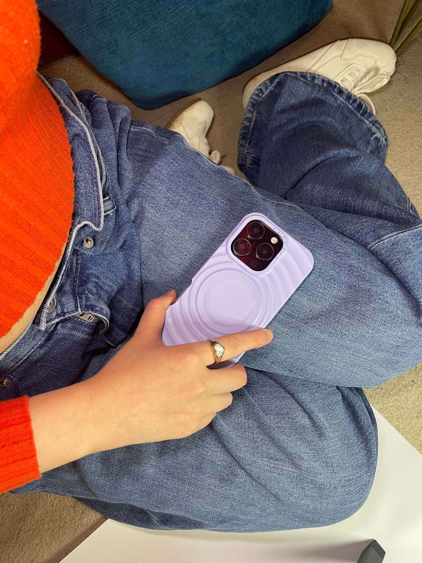 Lavender Blue MagSafe Compatible iPhone Case – Minimal Wavy Design